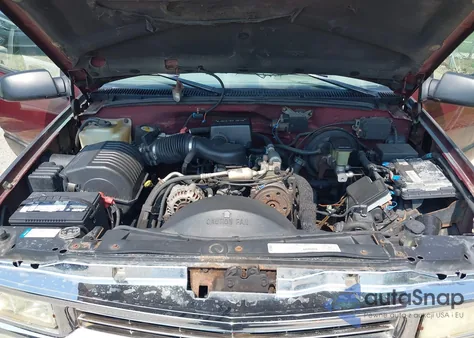 1998 Chevrolet C1500 Fleetside z USA, uszkodzony, nr VIN 2GCEC19R9W1166065